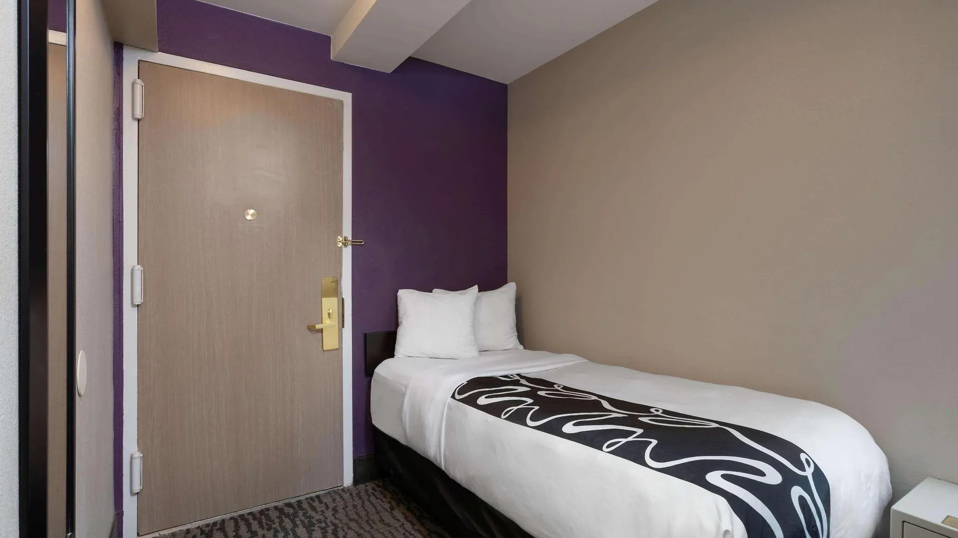 La Quinta By Wyndham New York City Central Park 3*,