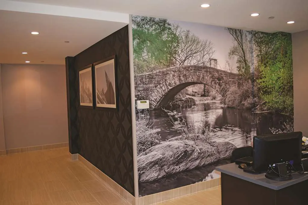 *** Hotel La Quinta By Wyndham New York City Central Park USA