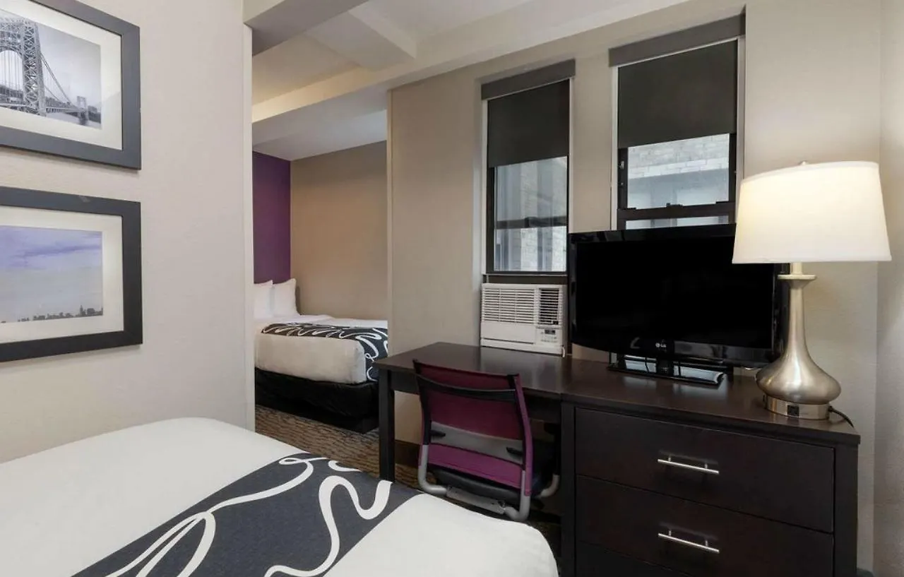La Quinta By Wyndham New York City Central Park Hotel